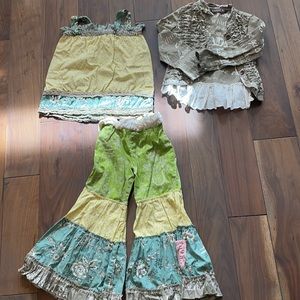 Mustard pie three-piece outfit